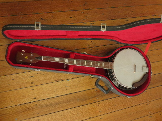 Banjo with deals eagle on back