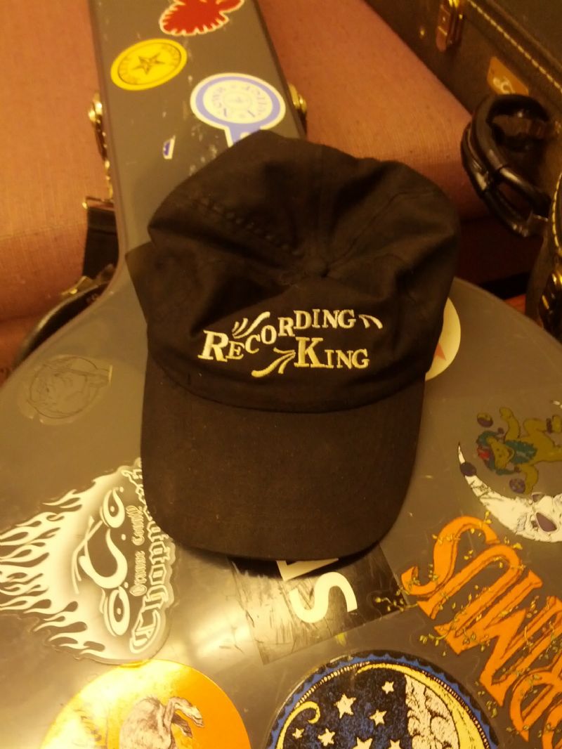 recording king hat