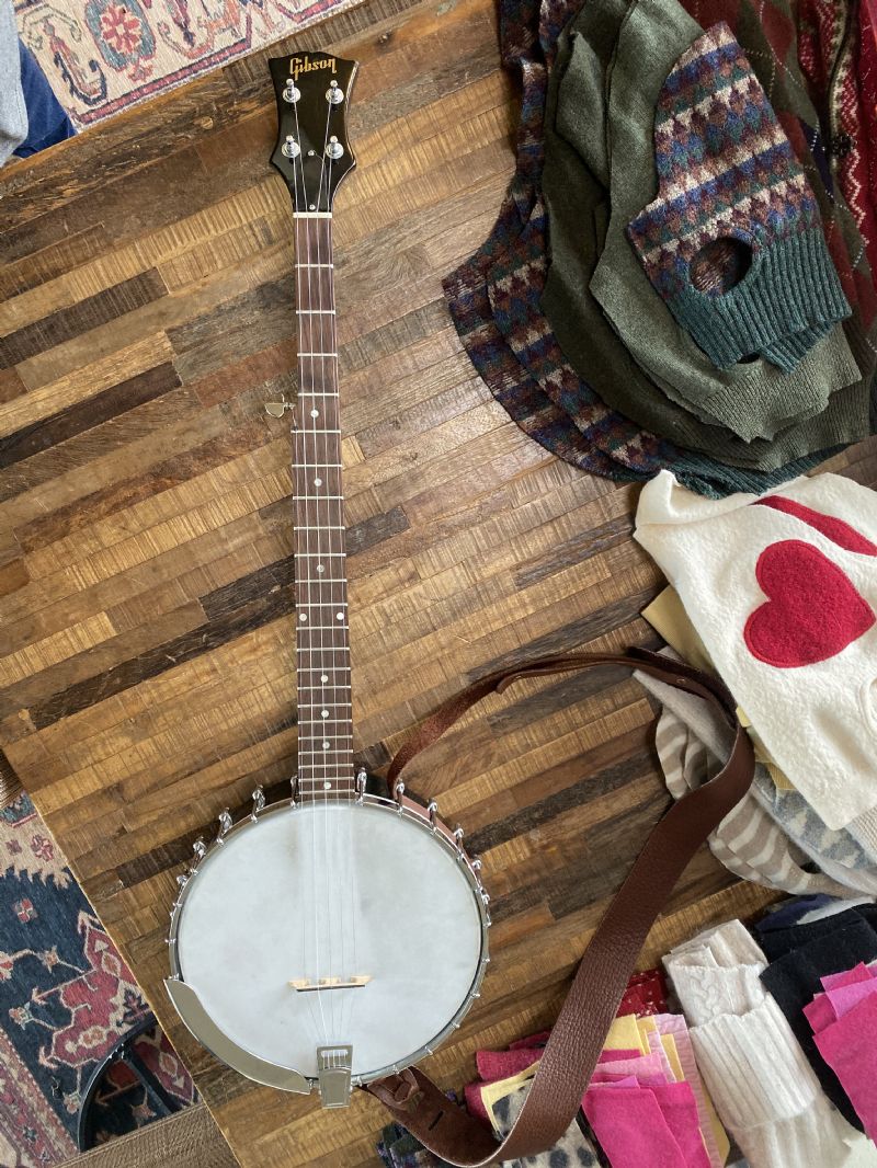 Gibson open store back banjo