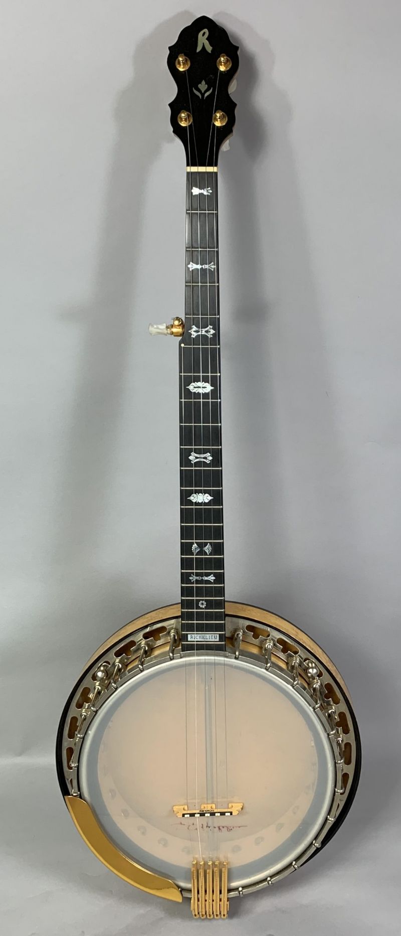 Richelieu banjo on sale for sale