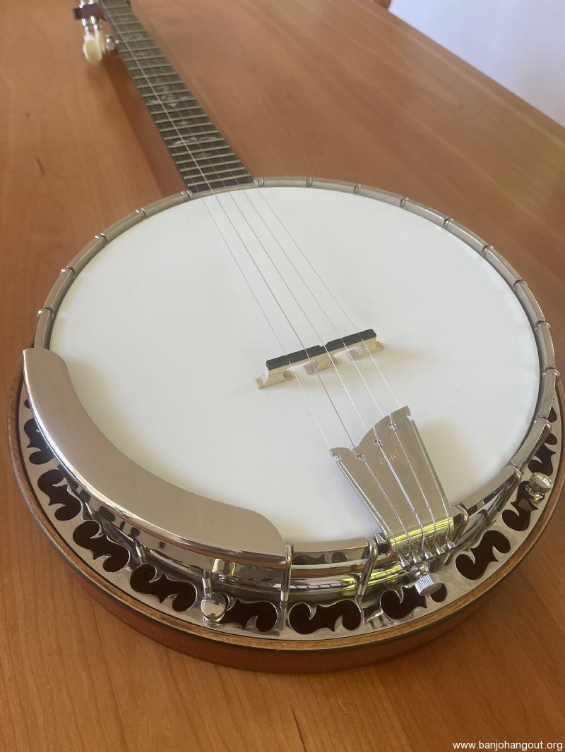 Ome Juniper Megatone Bluegrass Banjo Used Banjo For Sale At