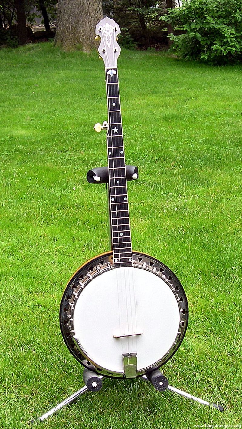 photos of banjos
