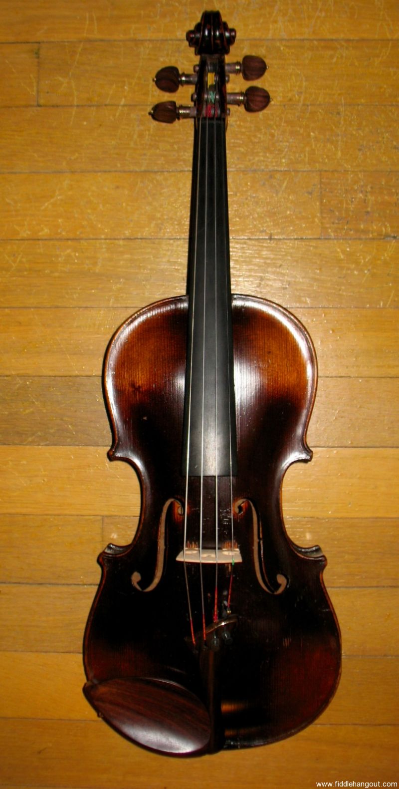 SOLD: Antique Stainer 1910s-1920s 4/4 Violin with Dark Tone - Fiddle Hangout